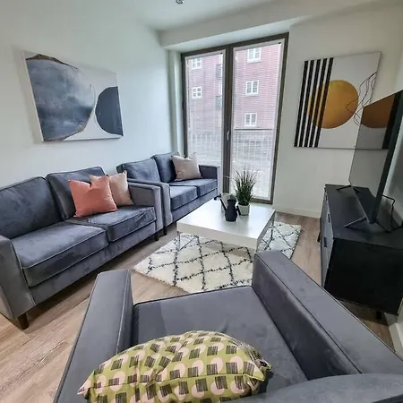 Stunning 4-Bedroom Townhouse With Free Parking Manchester Exterior foto